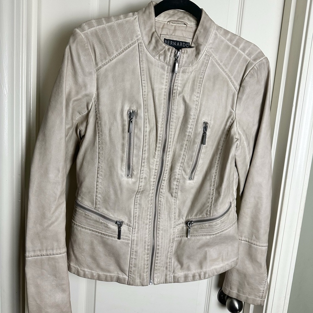 Bernardo Women's Light Beige Faux Leather Jacket